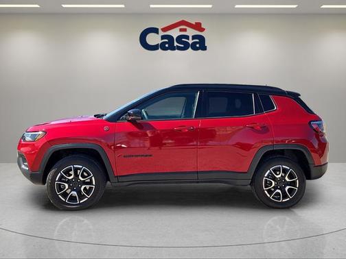 Red Hot Pearlcoat 2025 Jeep Compass Trailhawk