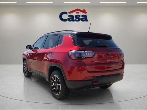 Red Hot Pearlcoat 2025 Jeep Compass Trailhawk