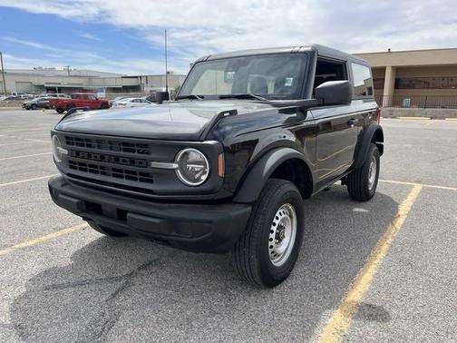 Shadow Black 2023 Ford Bronco Base