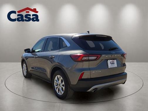 Carbonized Gray Metallic 2024 Ford Escape Active
