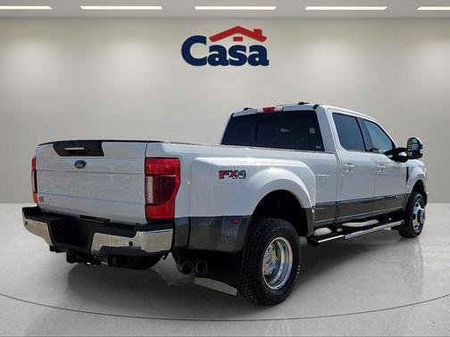White 2020 Ford F-350 Lariat