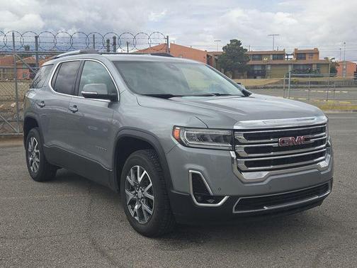2023 GMC Acadia FWD SLT