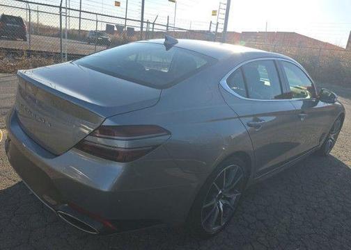 2025 Genesis G70 2.5T RWD