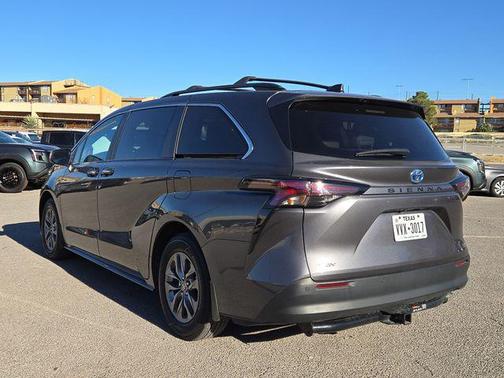 2025 Toyota Sienna XLE 7 Passenger