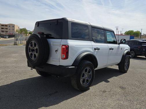 Oxford White 2025 Ford Bronco Big Bend