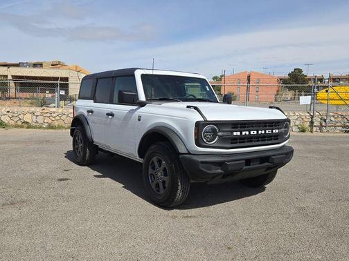 Oxford White 2025 Ford Bronco Big Bend