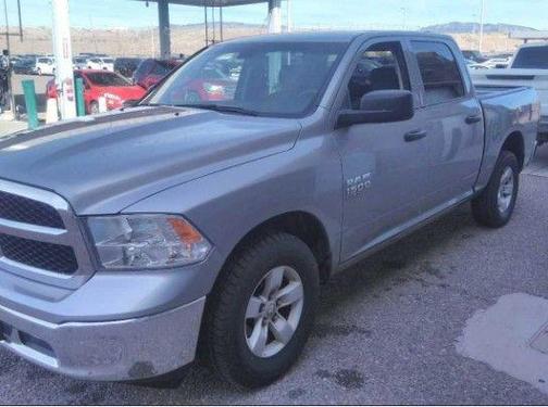 2022 RAM 1500 Classic SLT