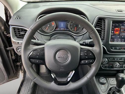 2023 Jeep Cherokee Altitude