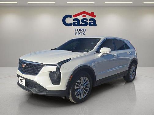 2024 Cadillac XT4 Luxury