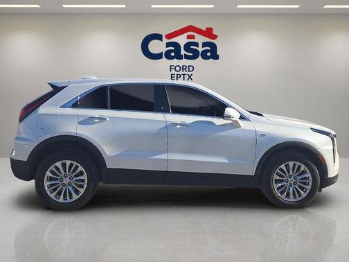 2024 Cadillac XT4 Luxury