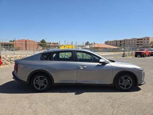 Steel Gray 2025 Kia K4 LXS