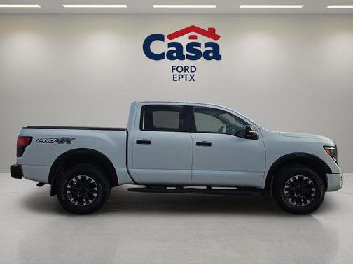 2022 Nissan Titan PRO-4X