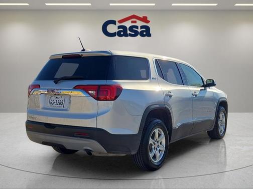Quicksilver Metallic 2019 GMC Acadia SLE-1