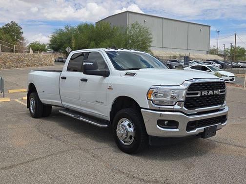 2024 RAM 3500 Big Horn Crew Cab 4x4 8' Box