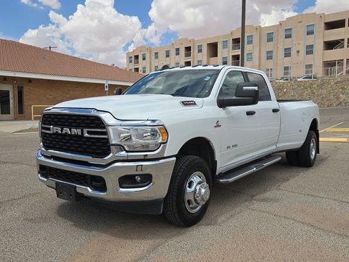 2024 RAM 3500 Big Horn Crew Cab 4x4 8' Box