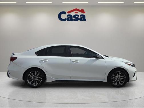 Snow White Pearl 2023 Kia Forte GT-Line