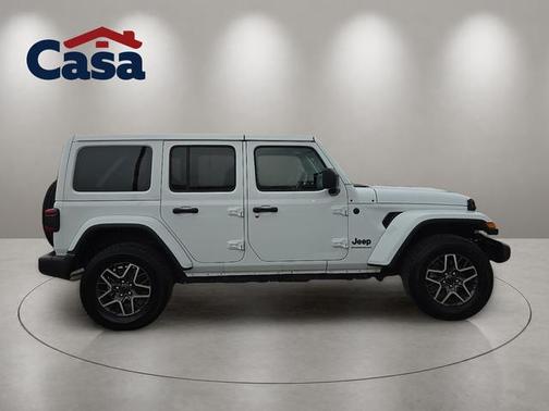 Bright White Clearcoat 2025 Jeep Wrangler 4-Door Sahara 4x4