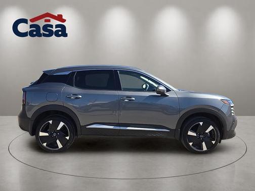 Gun Metallic 2025 Nissan Kicks SR