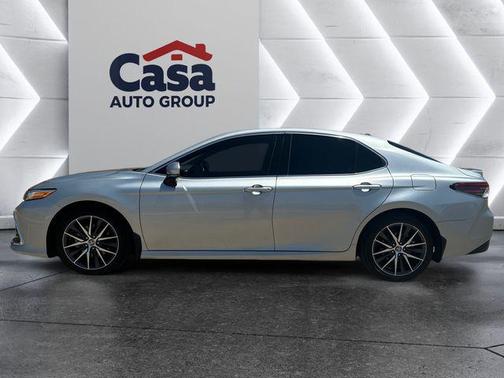 2021 Toyota Camry XLE