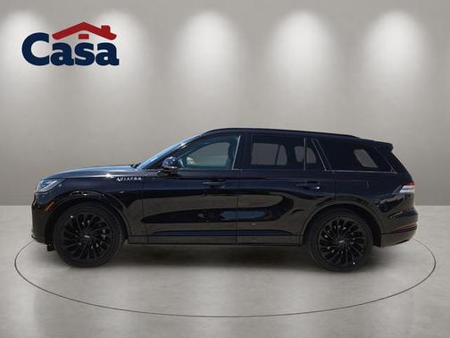 Infinite Black Metallic Clearcoat 2025 Lincoln Aviator Reserve AWD