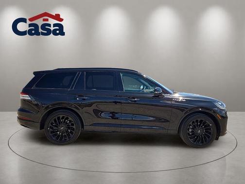 Infinite Black Metallic Clearcoat 2025 Lincoln Aviator Reserve AWD