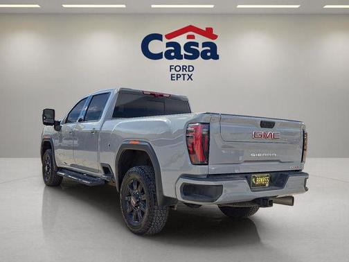 2024 GMC Sierra 2500 AT4