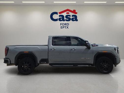 2024 GMC Sierra 2500 AT4