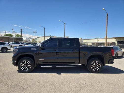 Onyx Black 2023 GMC Sierra 1500 AT4