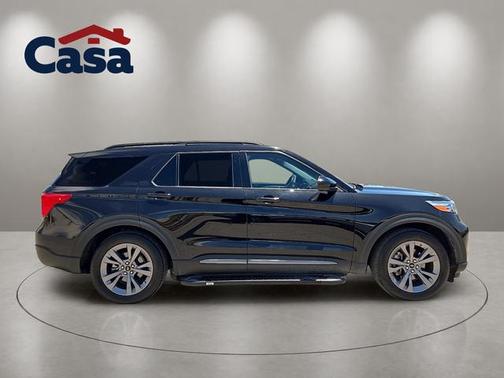 Agate Black Metallic 2022 Ford Explorer XLT