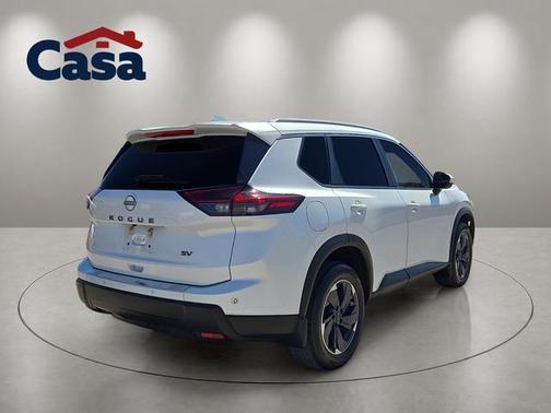 Everest White Pearl 2024 Nissan Rogue SV