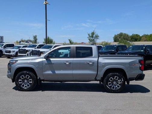 Sterling Gray Metallic 2025 Chevrolet Colorado Z71