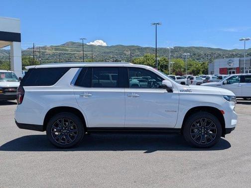 Summit White 2023 Chevrolet Tahoe High Country