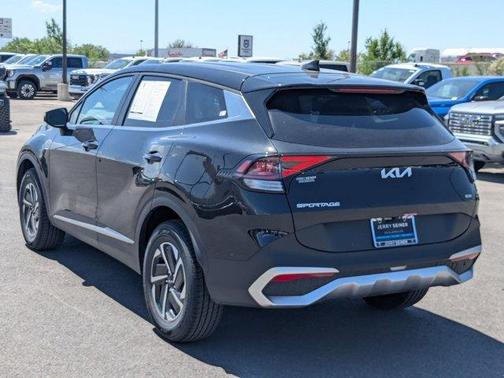 Fusion Orange 2024 Kia Sportage Hybrid LX