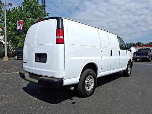 2017 Chevrolet Express 2500 Work Van