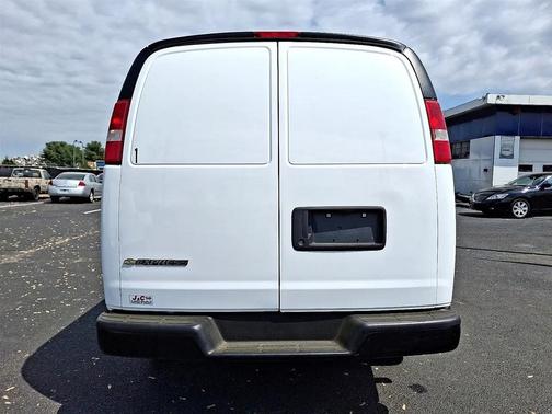 2017 Chevrolet Express 2500 Work Van