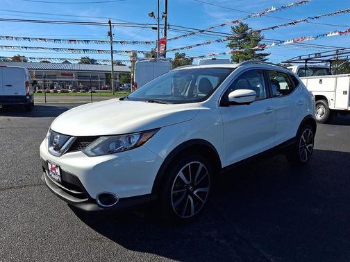 2017 Nissan Rogue Sport SL
