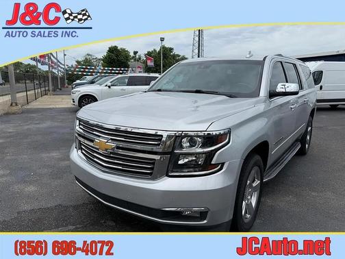 Silver Ice Metallic 2018 Chevrolet Suburban Premier