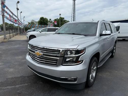 Silver Ice Metallic 2018 Chevrolet Suburban Premier