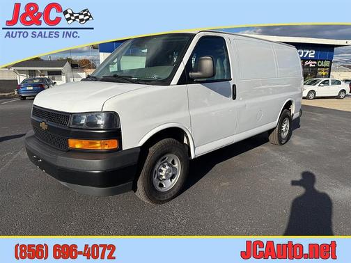 2022 Chevrolet Express 3500 RWD 3500 Regular Wheelbase WT
