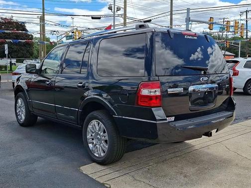 Tuxedo Black Metallic 2014 Ford Expedition Limited