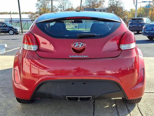 2016 Hyundai Veloster Base