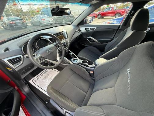 2016 Hyundai Veloster Base