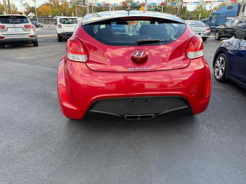 2016 Hyundai Veloster Base