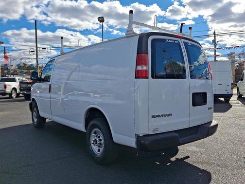 2019 GMC Savana 2500 Work Van