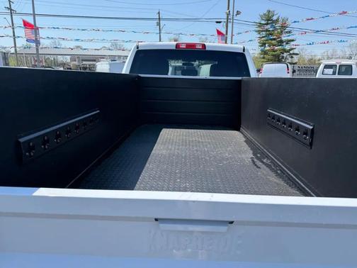 2022 RAM 2500 Tradesman Crew Cab 4x4 8' Box
