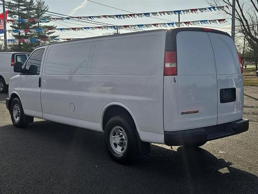 2017 Chevrolet Express 3500 Work Van