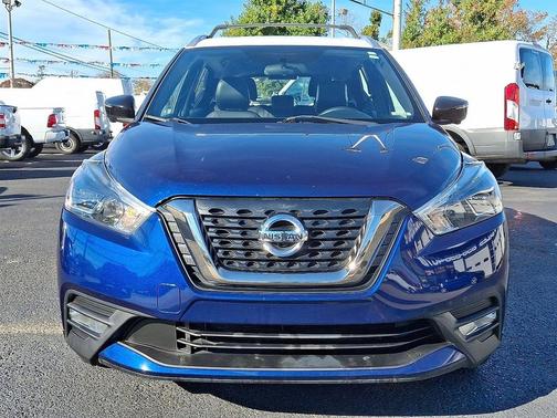 2018 Nissan Kicks SR