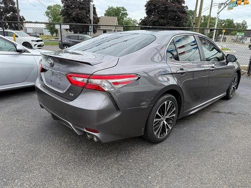 Predawn Gray Mica 2018 Toyota Camry LE