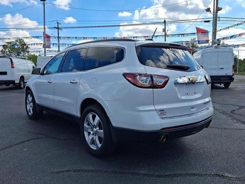 2016 Chevrolet Traverse LTZ