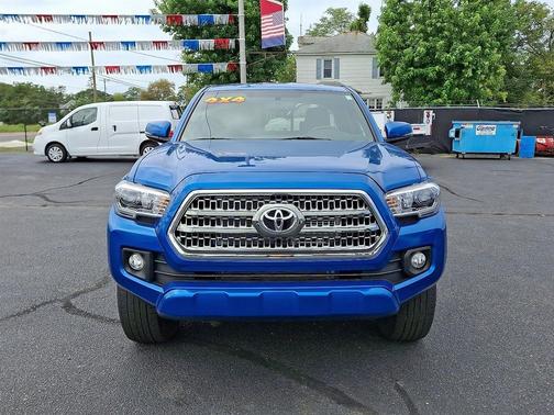 2017 Toyota Tacoma SR5